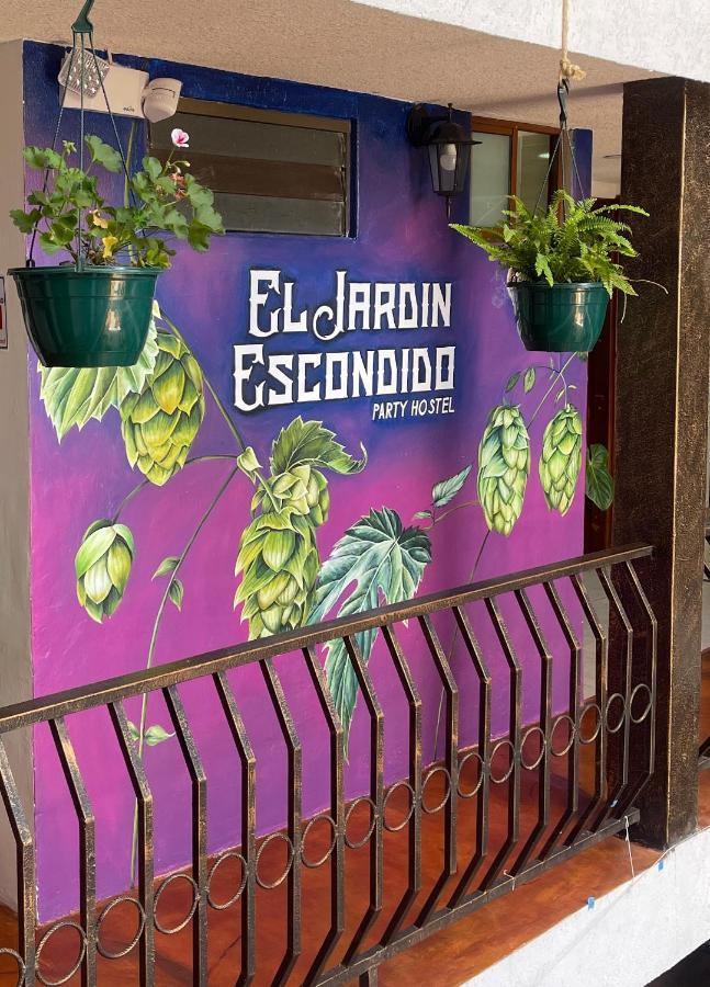 El Jardin Escondido Party Hostel Baños Exterior foto